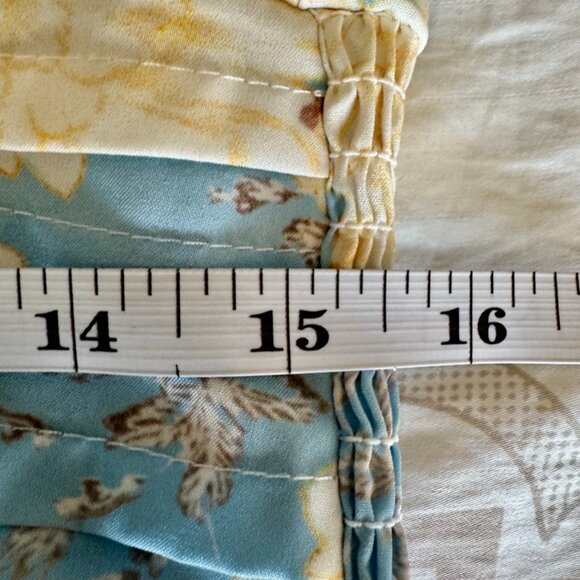 Blue and Cream Floral Long Sleeved Dress - Picture 10 of 12